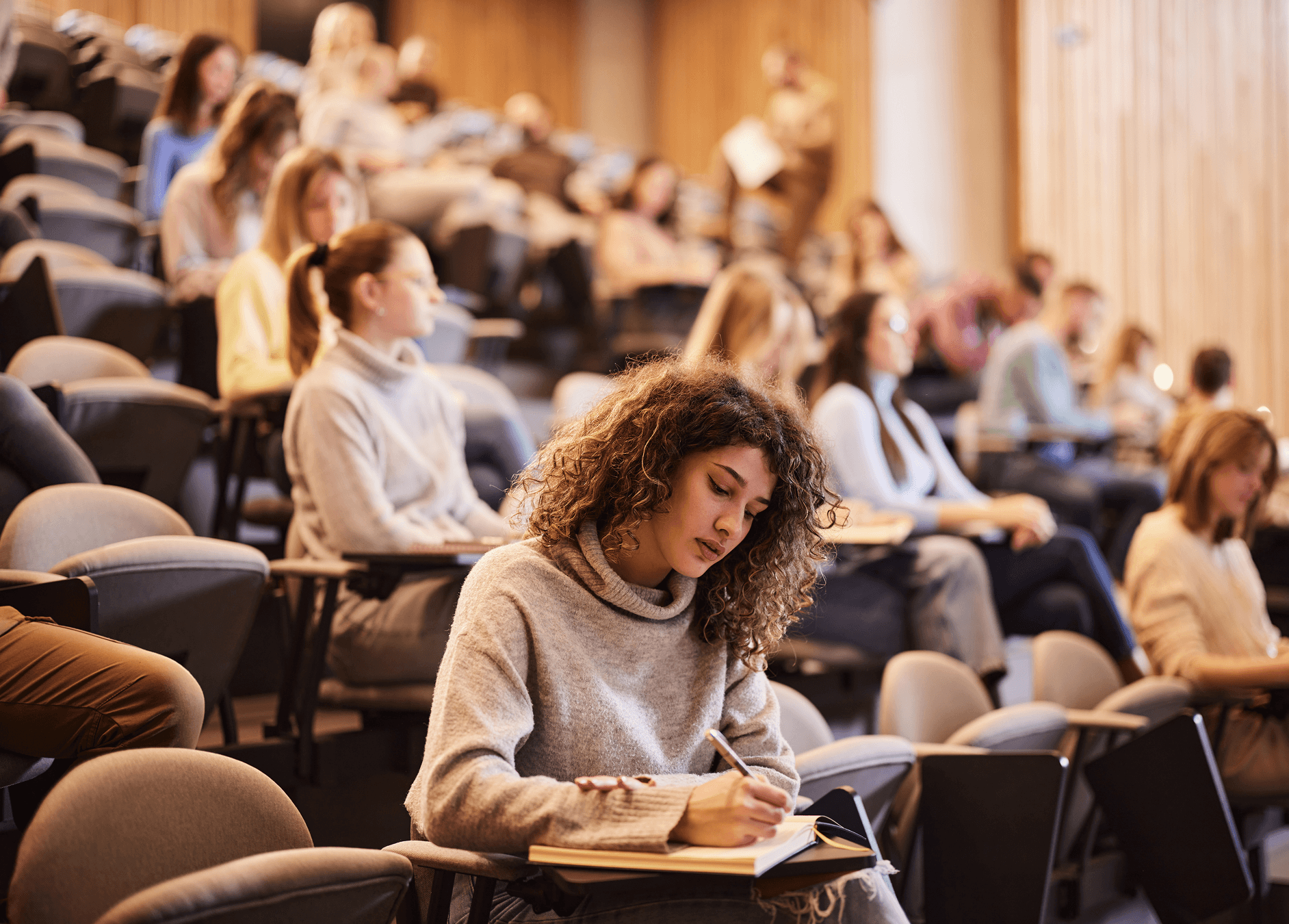 academiefiscale bg